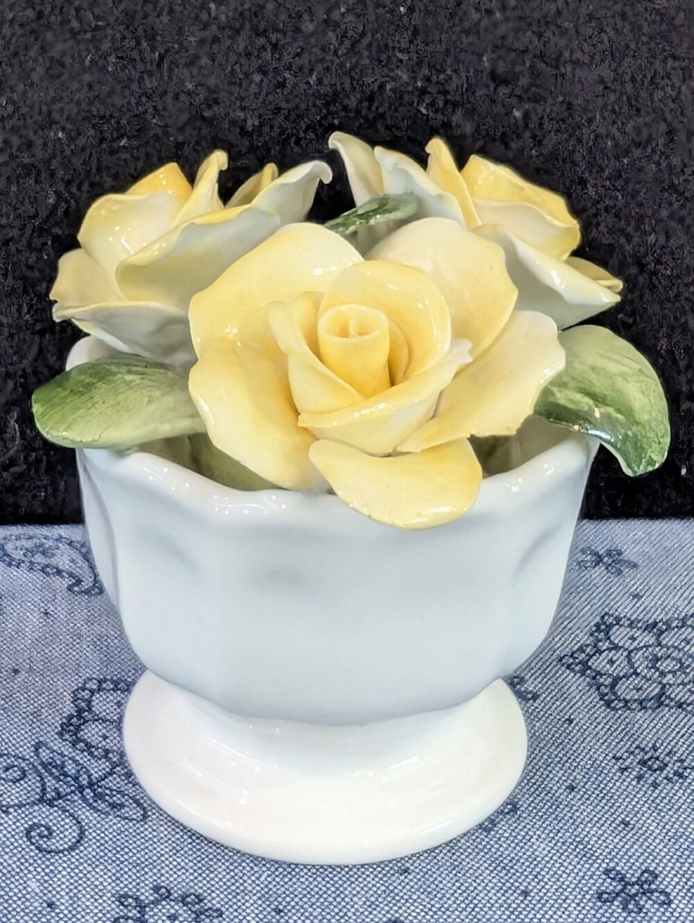 Vintage Royal Park Fine Bone China Miniature Decor Yellow Roses in White Vase